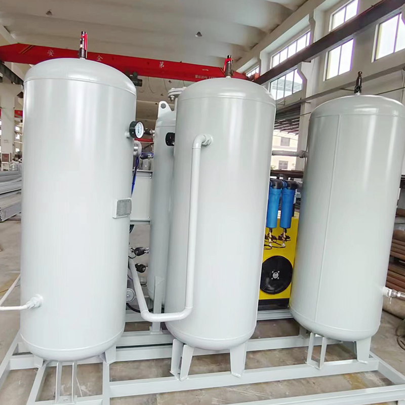 Semiconductor nitrogen generators